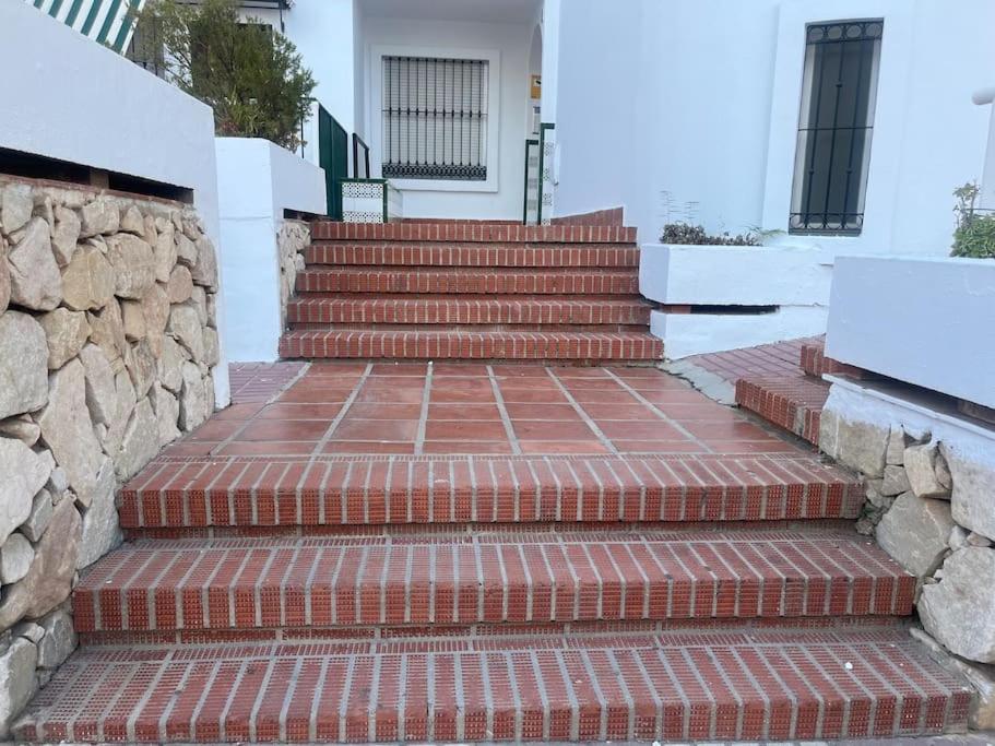 Love Rent4 Malaga Yolamar ベナルマデナ エクステリア 写真